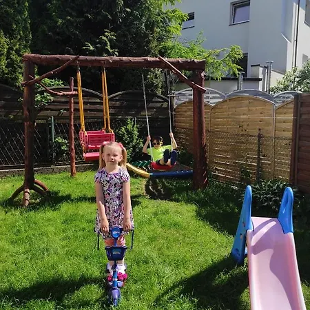 Apartament Z Ogrodem- 10 Min Do Plazy Kołobrzeg