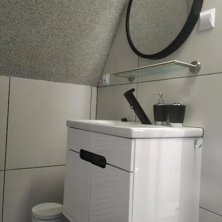 Apartament Z Ogrodem- 10 Min Do Plazy * Kołobrzeg
